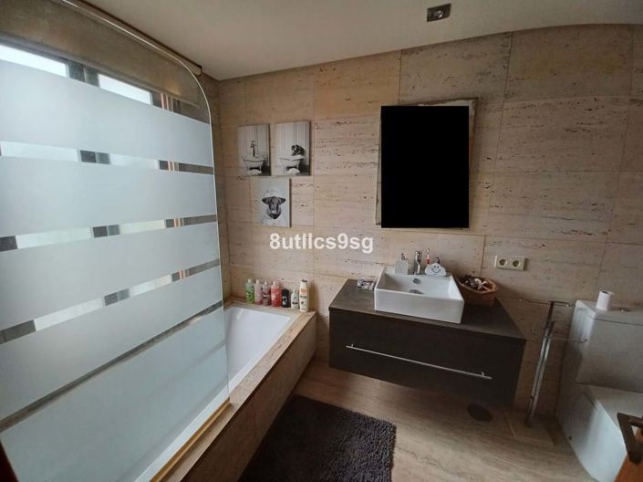 Image No.8-Maison de ville de 2 chambres à vendre à Estepona