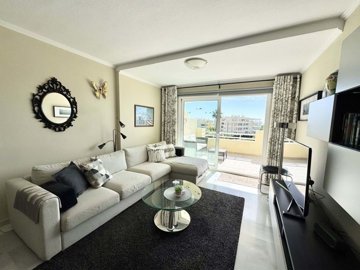 3982-735041-78d1f4f8b6655591b02d22fabb36a692d