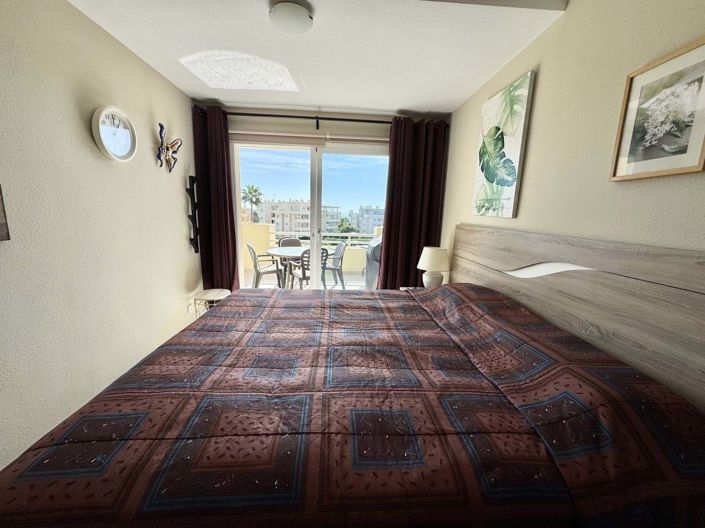 Image No.16-2 Bed Apartment for sale