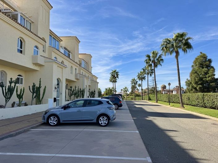 Image No.32-2 Bed Apartment for sale