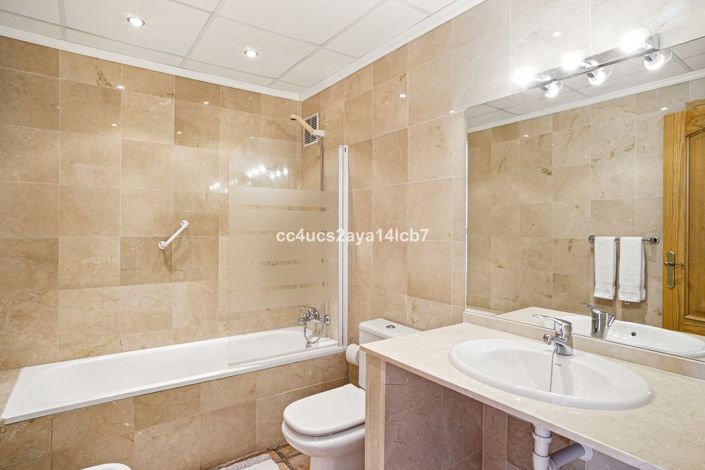 Image No.22-3 Bed Villa for sale