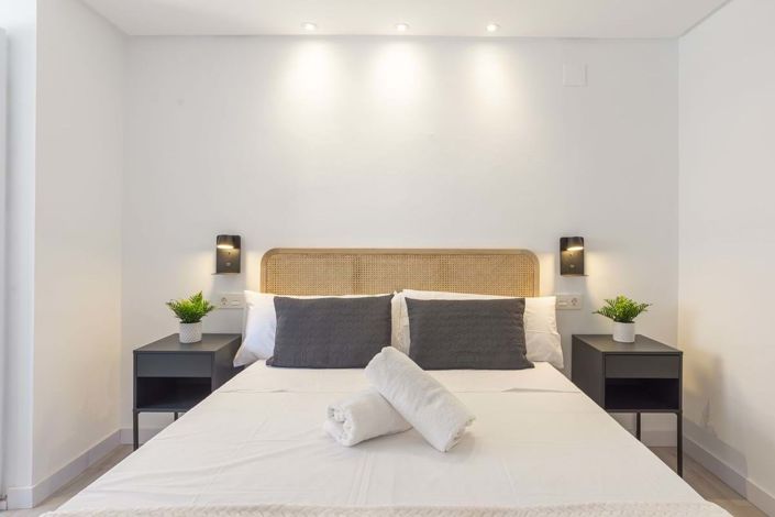 Image No.12-2 Bed Apartment for sale