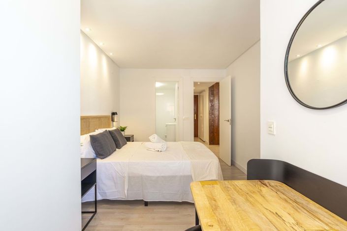 Image No.13-2 Bed Apartment for sale