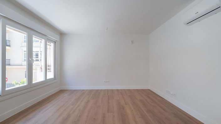 Image No.6-3 Bed Apartment for sale