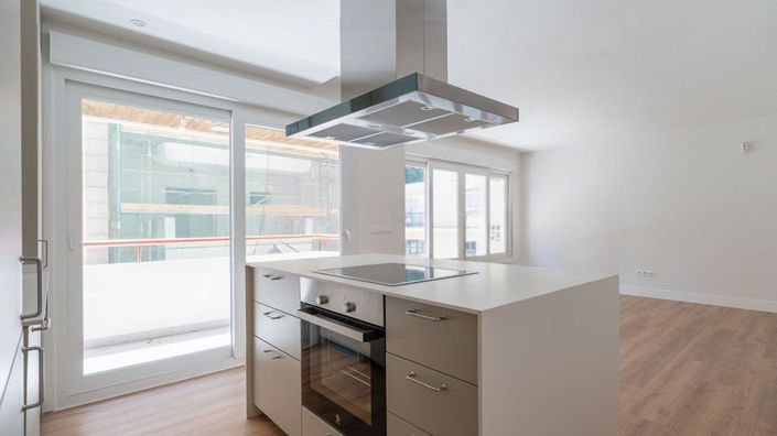 Image No.9-3 Bed Apartment for sale