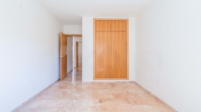 Image No.13-2 Bed Apartment for sale