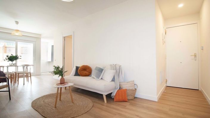 Image No.9-2 Bed Apartment for sale