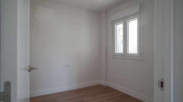 Image No.4-3 Bed Apartment for sale