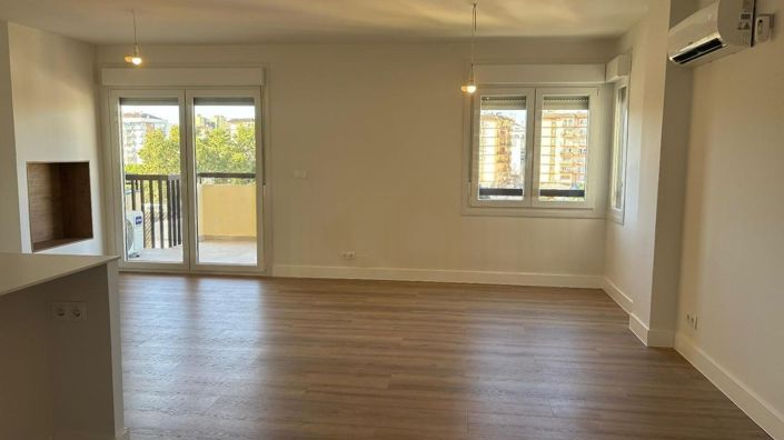 Image No.7-3 Bed Apartment for sale