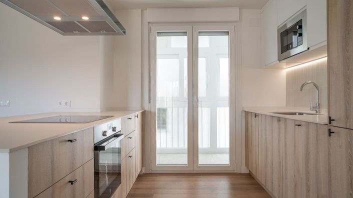 Image No.9-3 Bed Apartment for sale