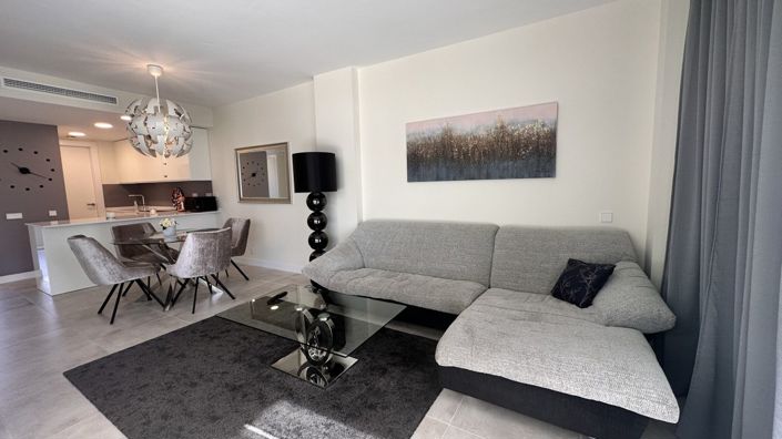 Image No.12-Appartement de 2 chambres à vendre à Estepona