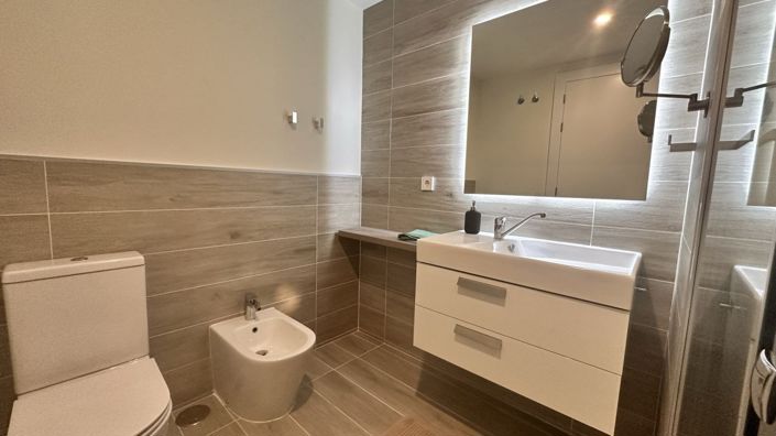 Image No.21-Appartement de 2 chambres à vendre à Estepona