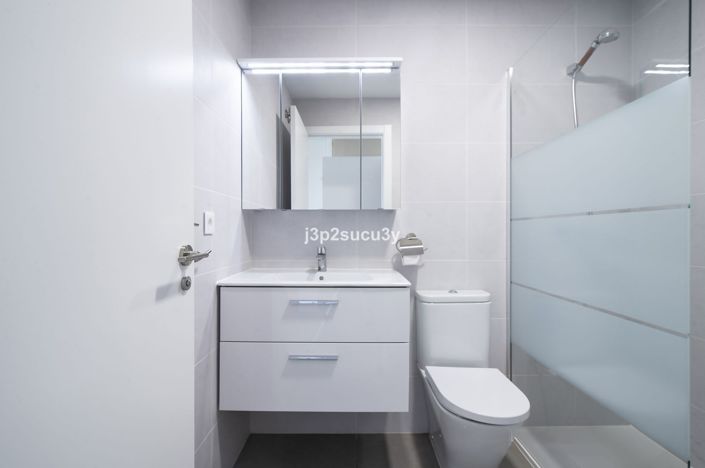 Image No.17-2 Bed Apartment for sale