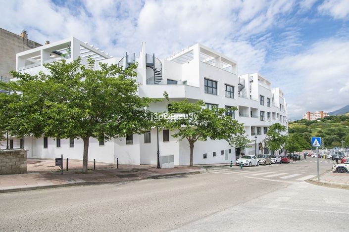 Image No.27-2 Bed Apartment for sale