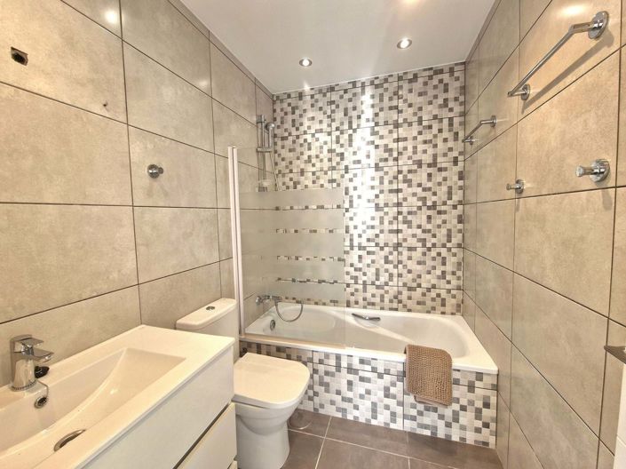 Image No.20-Maison de ville de 3 chambres à vendre à Mijas