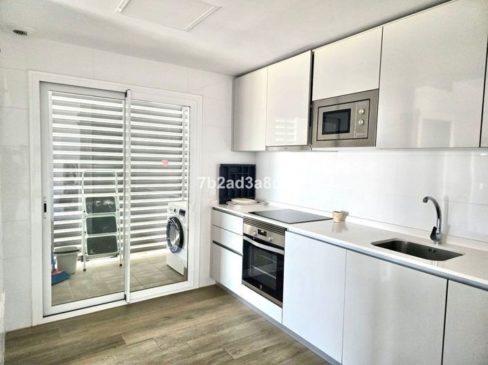 Image No.4-3 Bed Apartment for sale