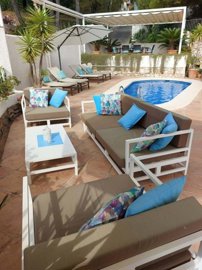 3982-708771-78d1f4f8b6655591b02d22fabb36a692d