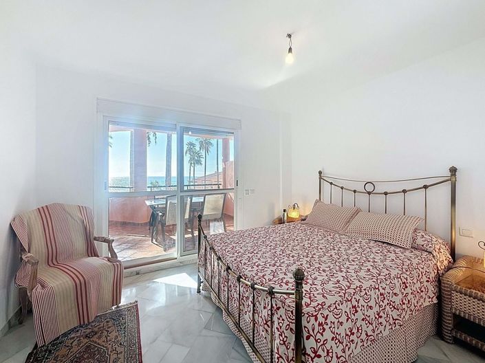 Image No.20-3 Bed Apartment for sale