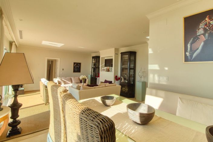 Image No.7-Appartement de 2 chambres à vendre à Estepona