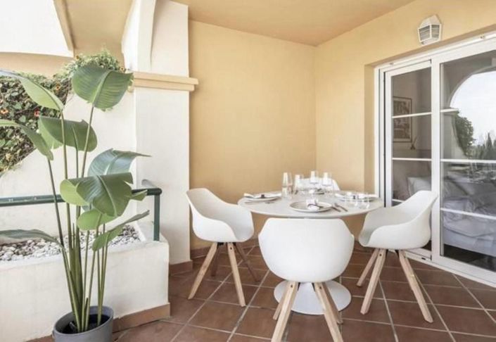 Image No.9-2 Bed Apartment for sale