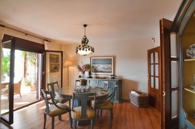 3982-741631-78d1f4f8b6655591b02d22fabb36a692d