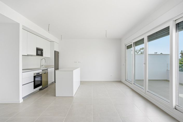 Image No.3-2 Bed Apartment for sale