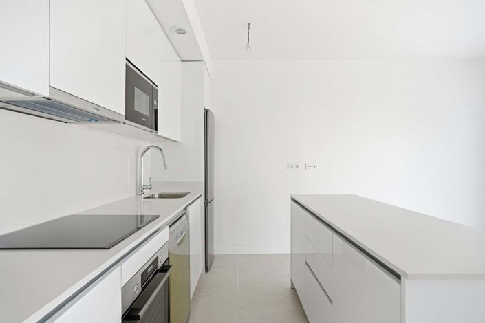 Image No.5-2 Bed Apartment for sale