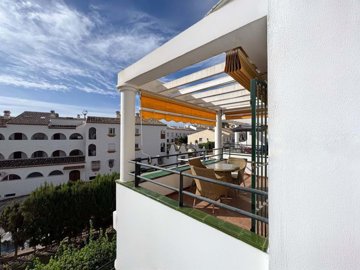 3982-742331-78d1f4f8b6655591b02d22fabb36a692d