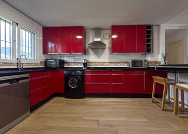 3982-742331-78d1f4f8b6655591b02d22fabb36a692d