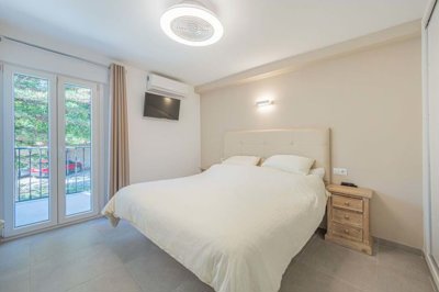 3982-732788-78d1f4f8b6655591b02d22fabb36a692d