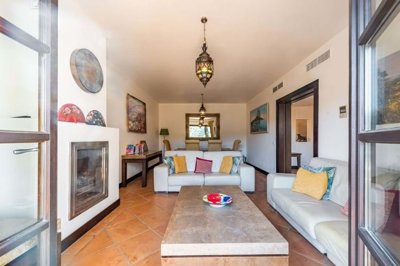 3982-741723-78d1f4f8b6655591b02d22fabb36a692d