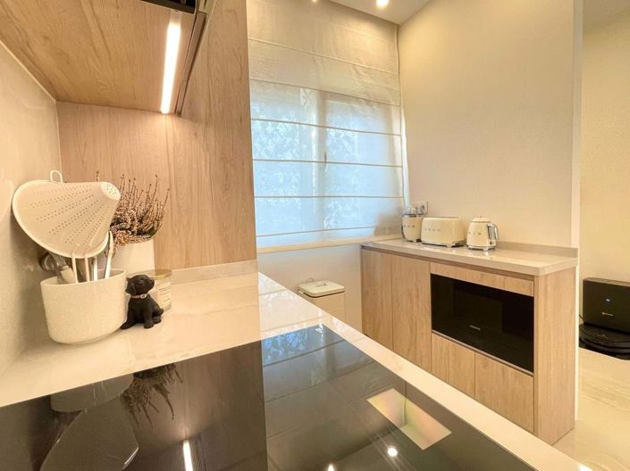 Image No.2-2 Bed Townhouse for sale