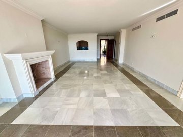 3982-742914-78d1f4f8b6655591b02d22fabb36a692d