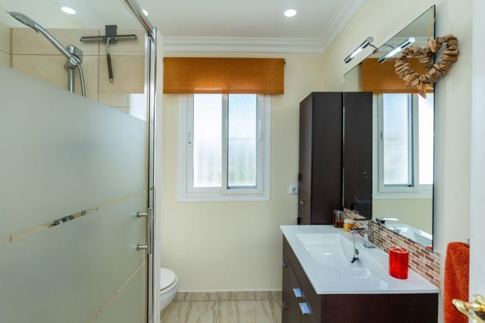 Image No.7-3 Bed Apartment for sale