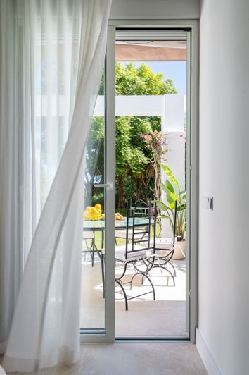 Image No.10-3 Bed Apartment for sale