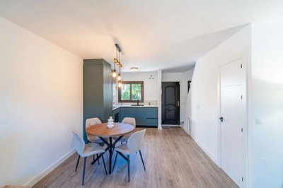 3982-745619-78d1f4f8b6655591b02d22fabb36a692d