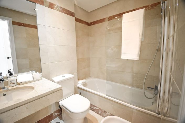 Image No.9-2 Bed Apartment for sale