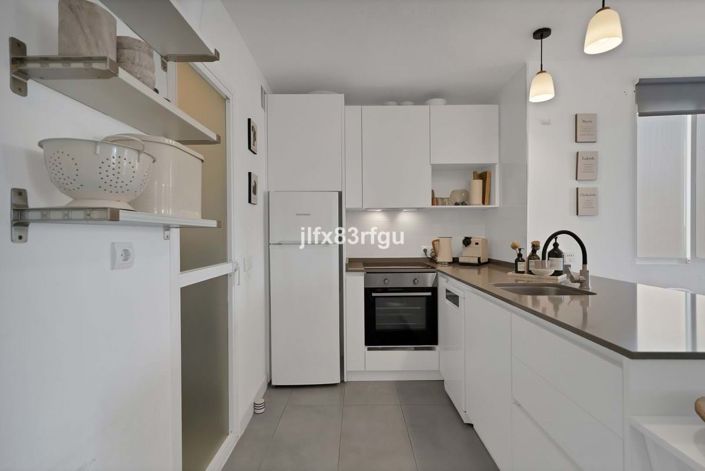 Image No.4-2 Bed Apartment for sale