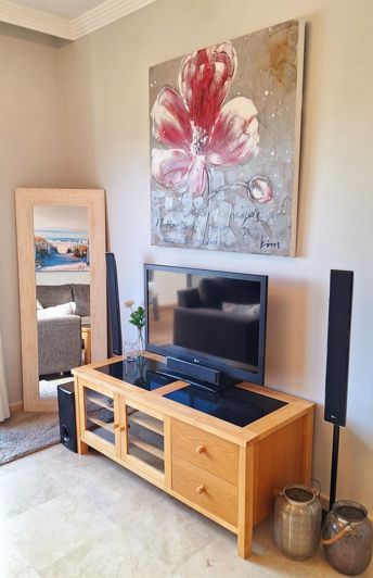 Image No.8-2 Bed Apartment for sale