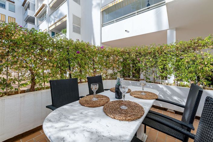 Image No.2-2 Bed Apartment for sale