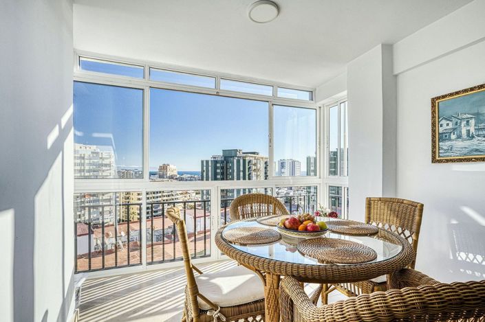 Image No.1-3 Bed Apartment for sale