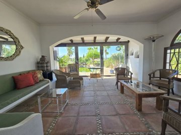 3982-746937-78d1f4f8b6655591b02d22fabb36a692d