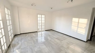 3982-754225-78d1f4f8b6655591b02d22fabb36a692d