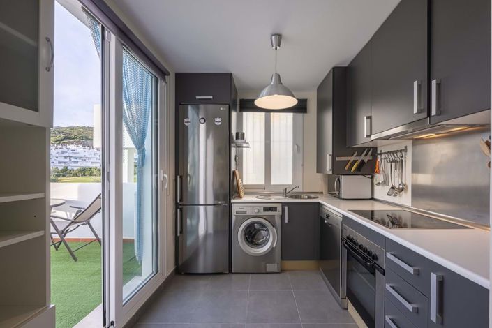 Image No.3-2 Bed Apartment for sale