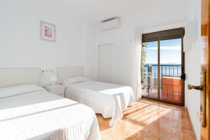 Image No.7-2 Bed Apartment for sale