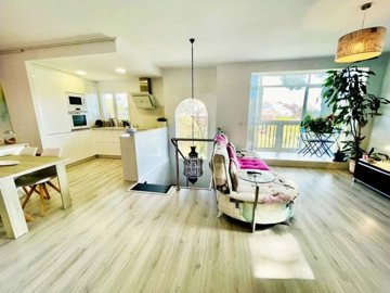 3982-787272-78d1f4f8b6655591b02d22fabb36a692d