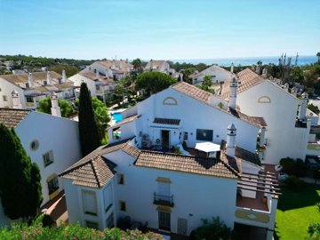 3982-720453-78d1f4f8b6655591b02d22fabb36a692d