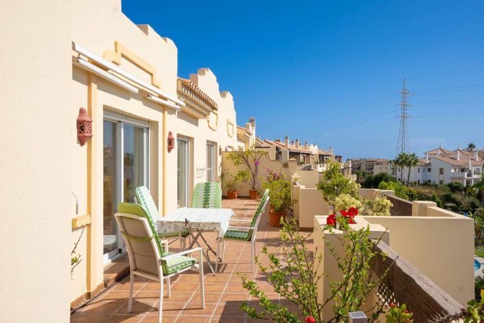 Image No.7-3 Bed Apartment for sale