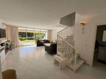 3982-763941-78d1f4f8b6655591b02d22fabb36a692d