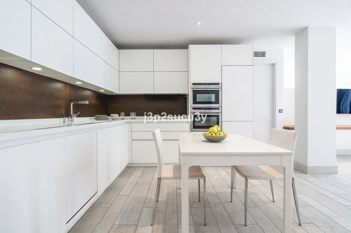 Image No.4-3 Bed Apartment for sale